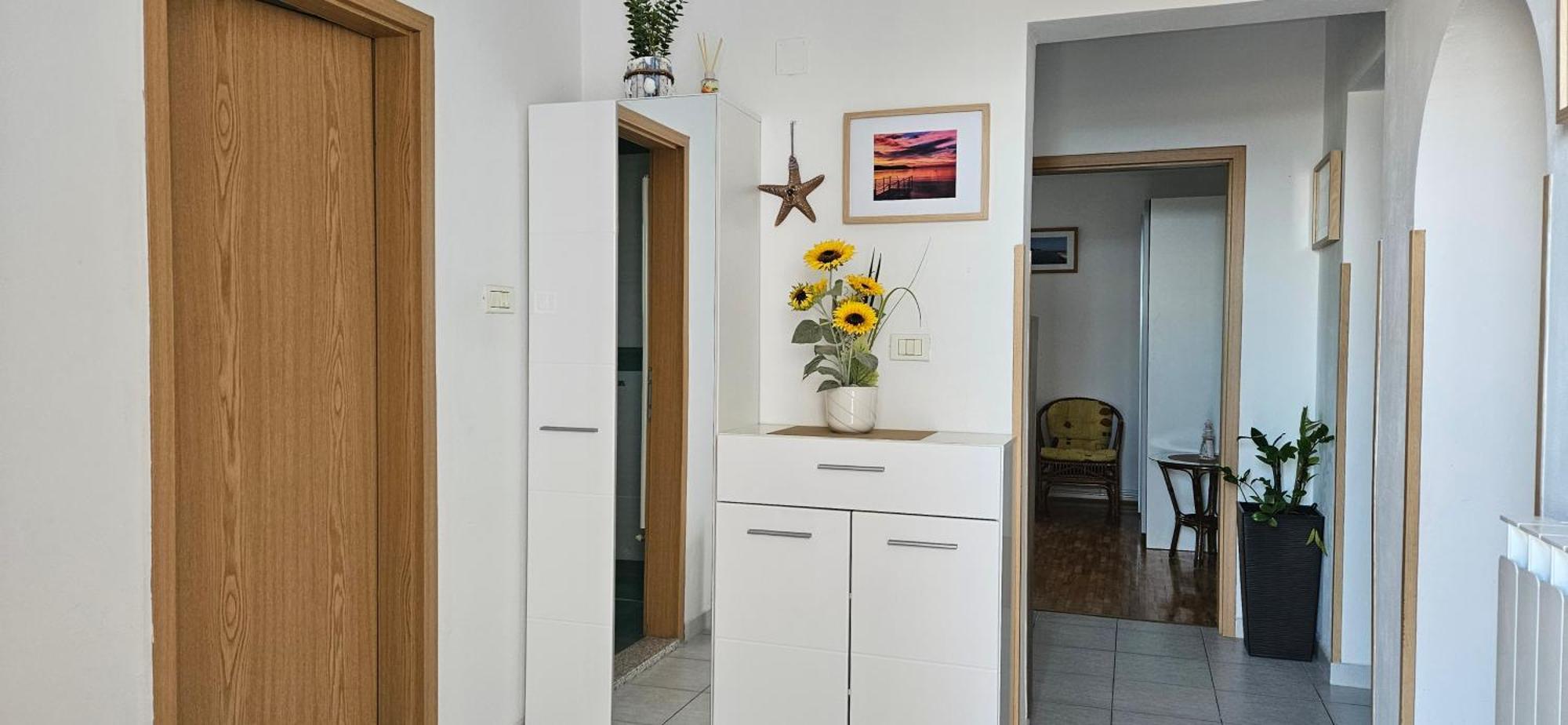 Sea View Apartment Renzzo 斯楚雅 外观 照片