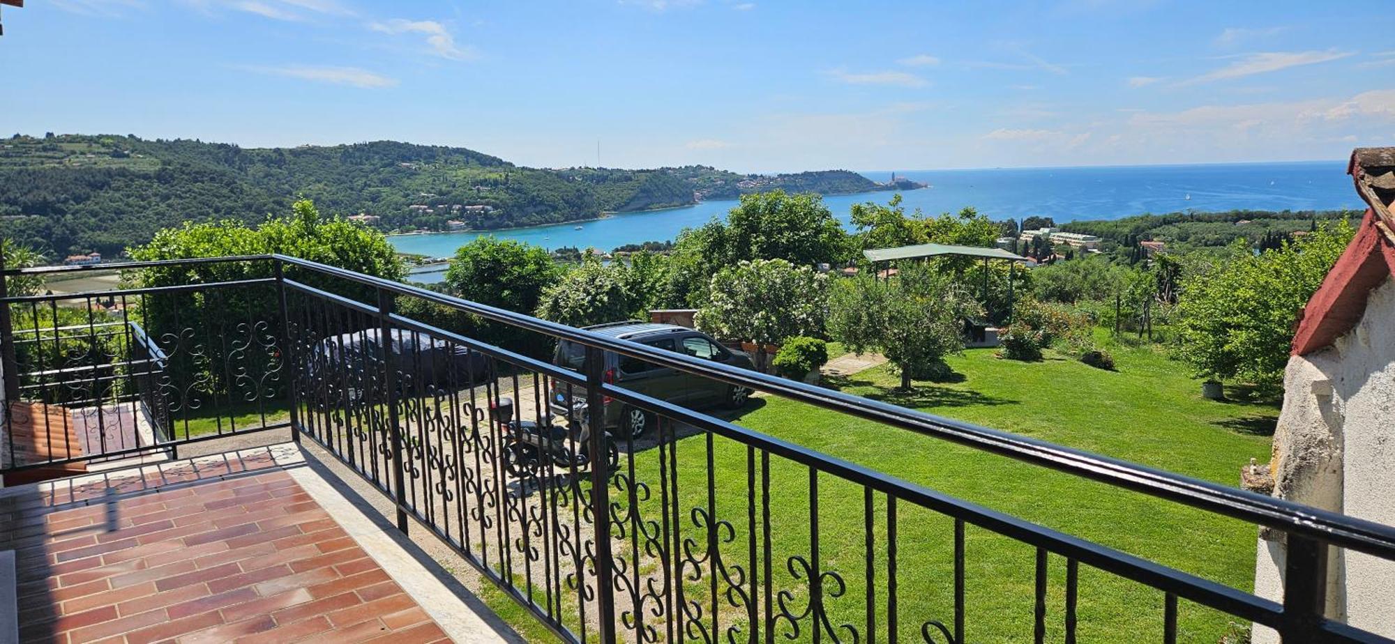 Sea View Apartment Renzzo 斯楚雅 外观 照片