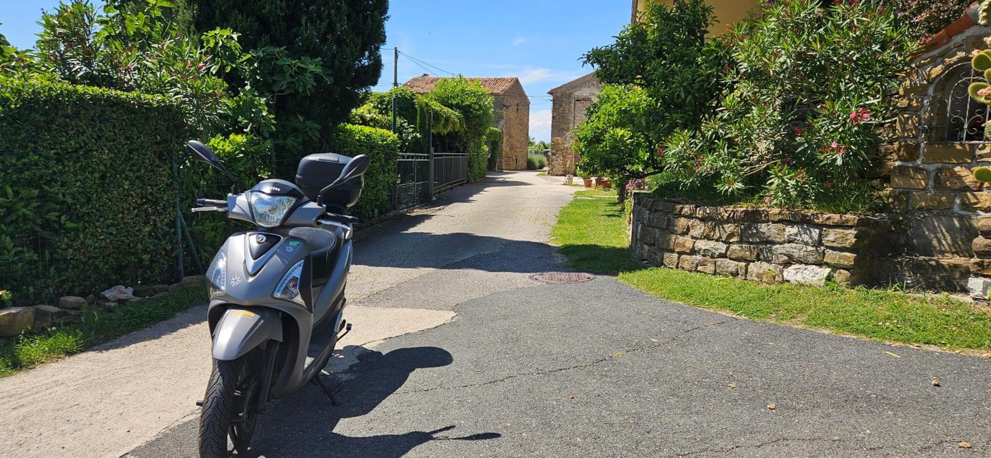 Sea View Apartment Renzzo 斯楚雅 外观 照片