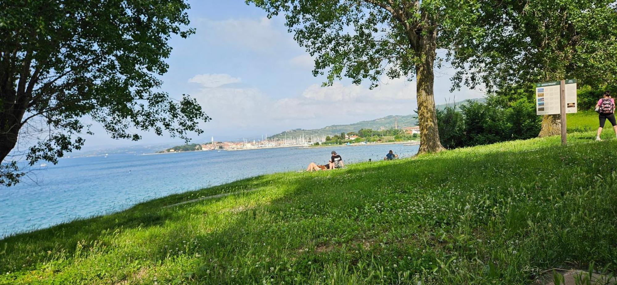 Sea View Apartment Renzzo 斯楚雅 外观 照片